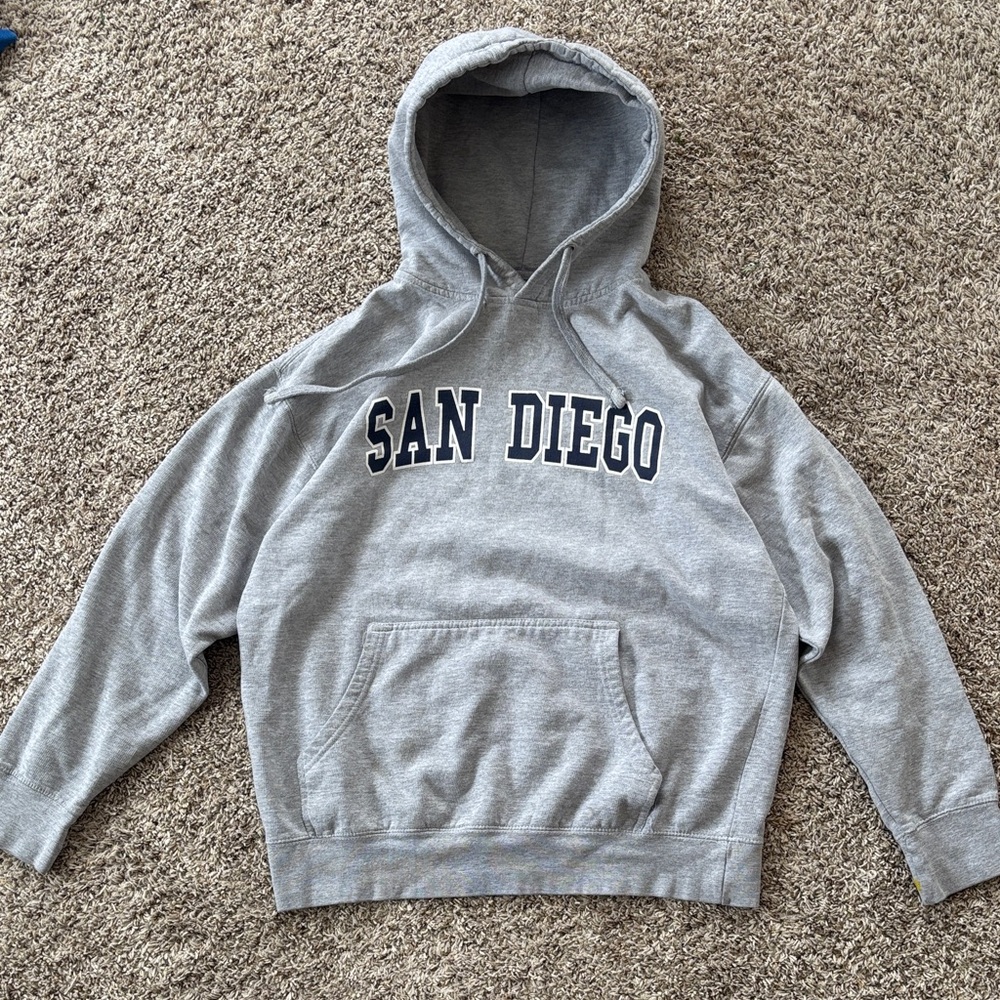 Vintage Y2K San Diego Spellout Grey Pullover Hoodie Sweatshirt